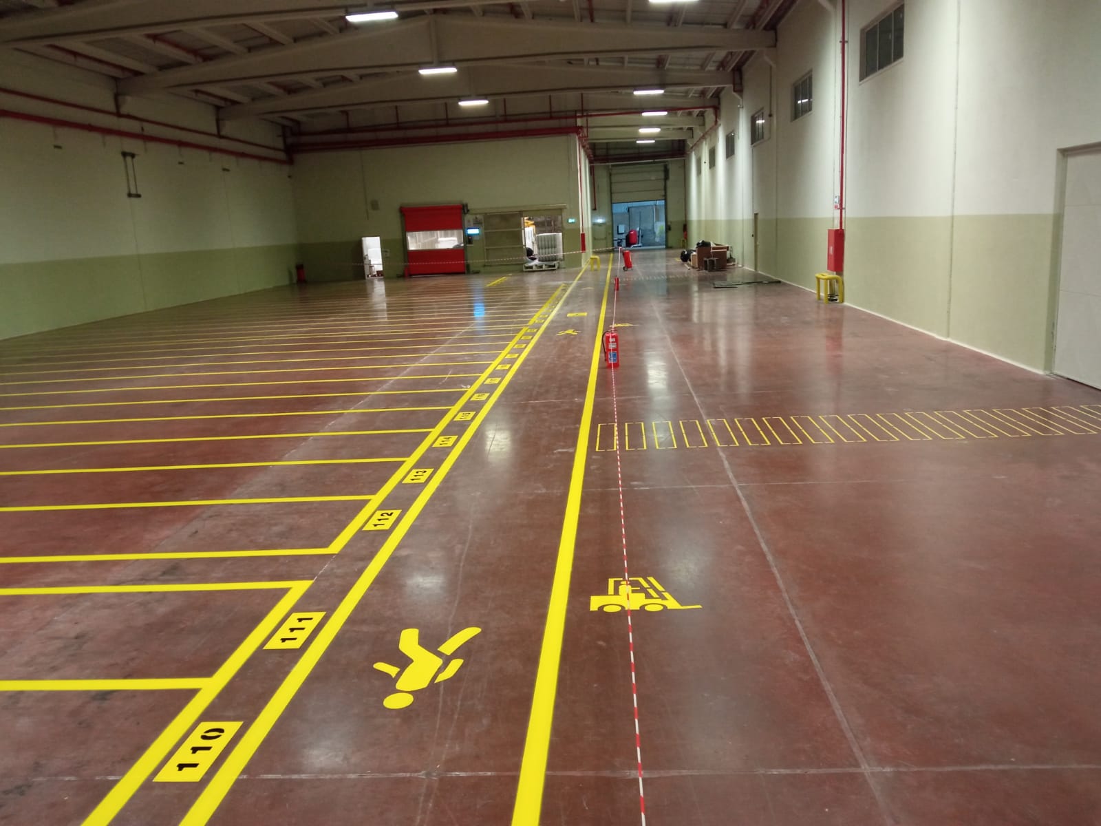  Fabrika İsg Yaya ve Forklift Yolu Çizgi Uygulamaları