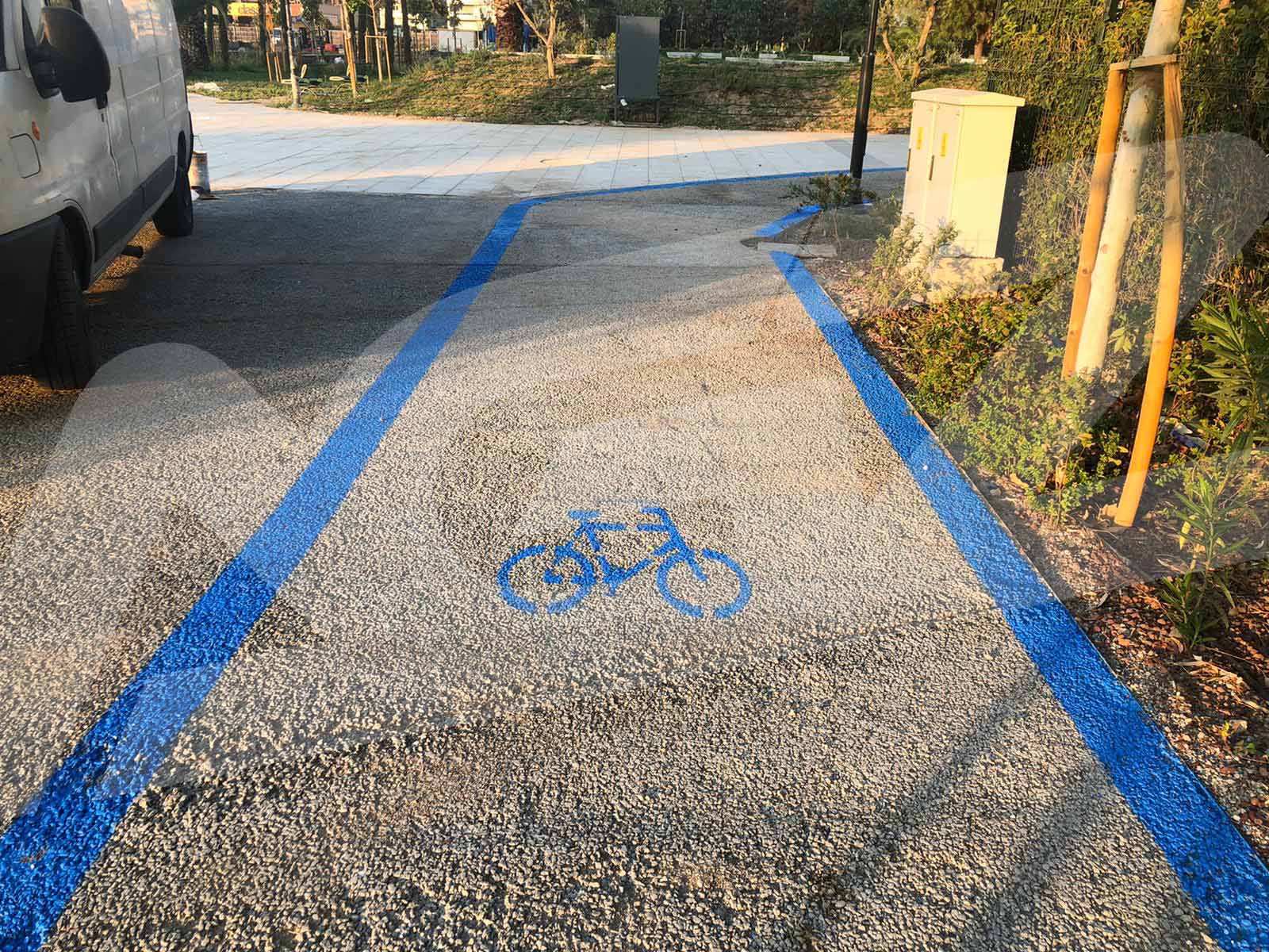 Bisiklet ve Koşu Yolu Sınır Çizgi ve Yönlendirme Uygulamaları