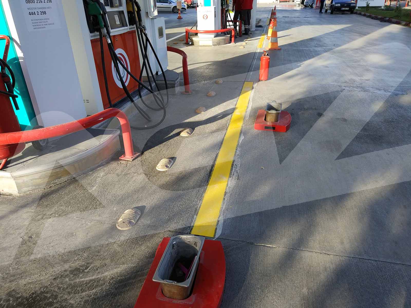 Benzin İstasyon Zemin Boyama ve Sınır Çizgi Uygulamaları