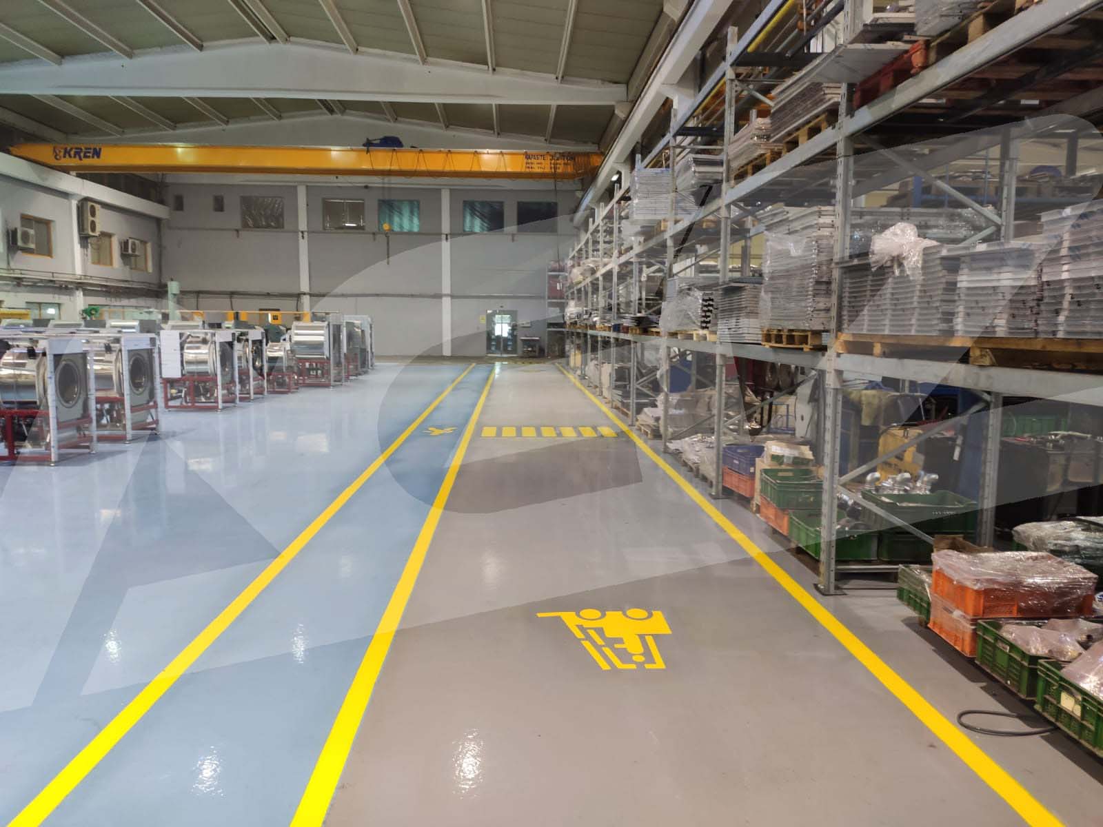 Üretim Alanlarında Beton Zemin Boyama Uygulamaları