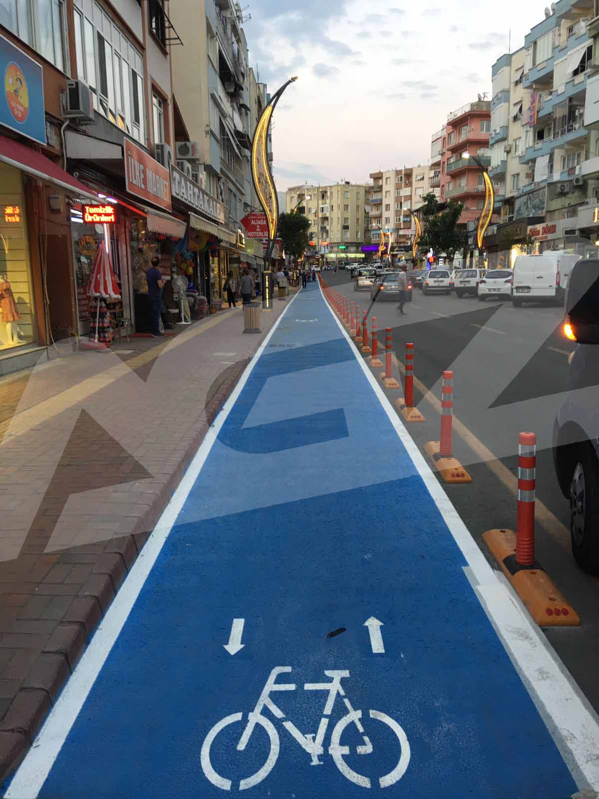 Bisiklet ve Koşu Yolu Sınır Çizgi ve Yönlendirme Uygulamaları