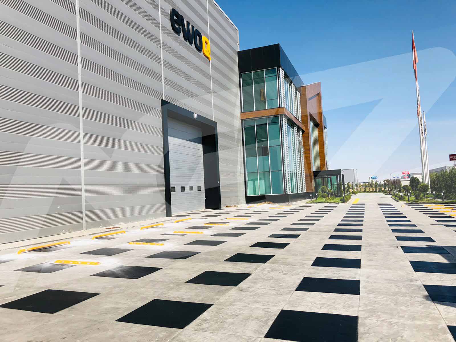 Otopark Boyama Çizgi ve Yönlendirme Uygulamaları