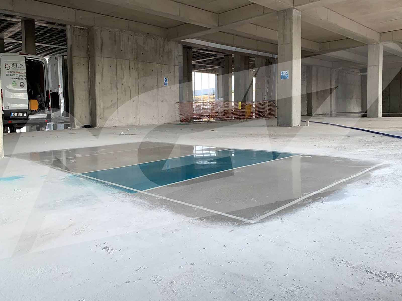 Beton Zemin Tam Parlatma Renklendirme Uygulaması