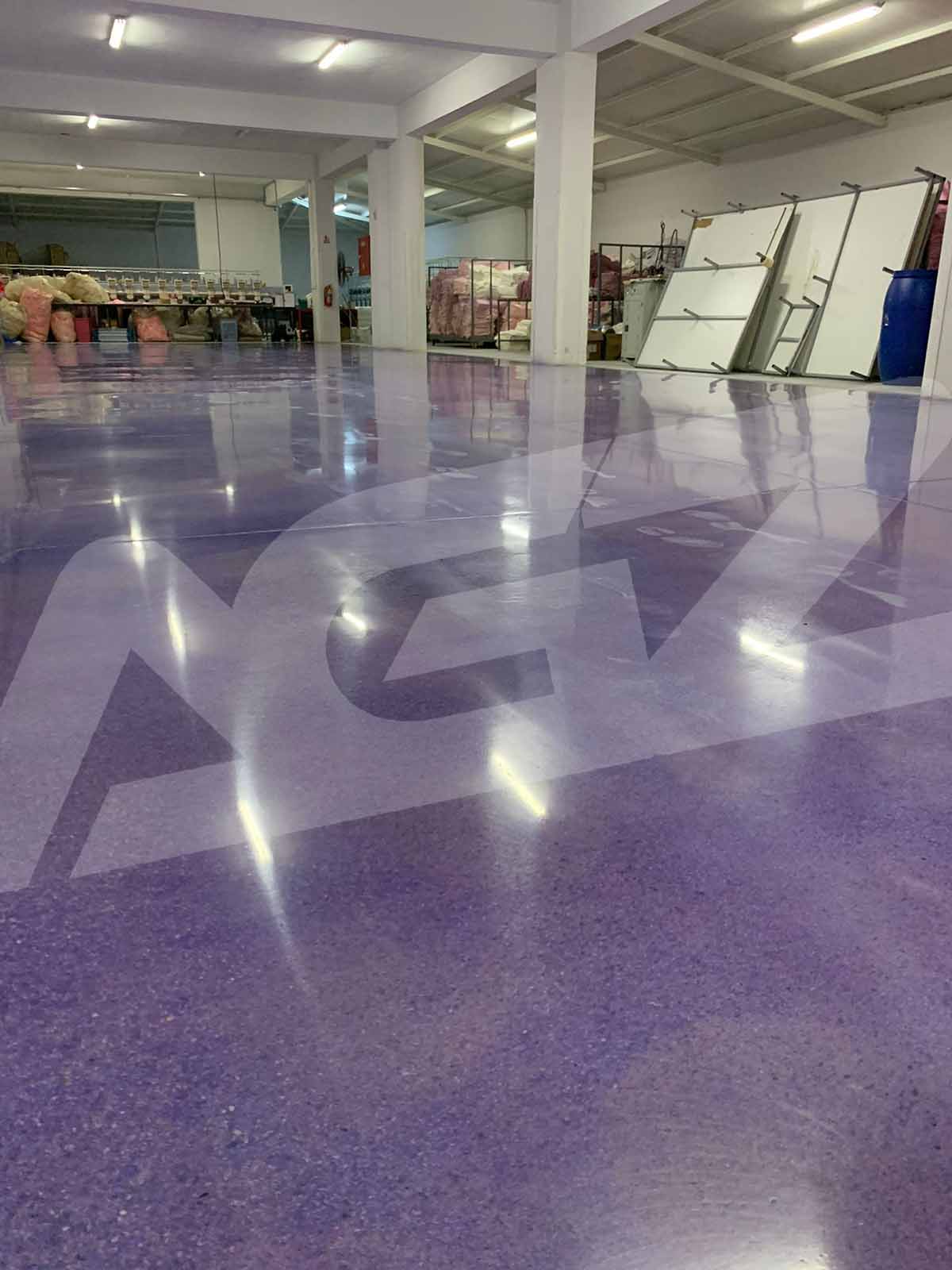 Beton Zemin Tam Parlatma Renklendirme Uygulaması