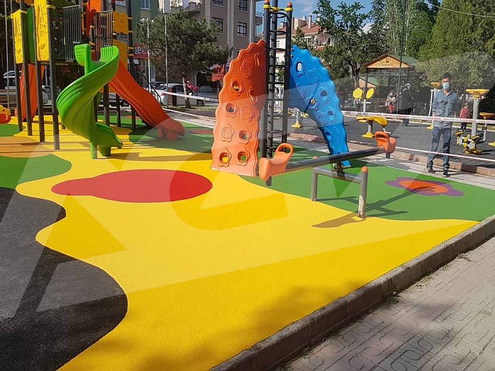 Sbr-Epdm Kauçuk Dökme Kaplama Uygulaması